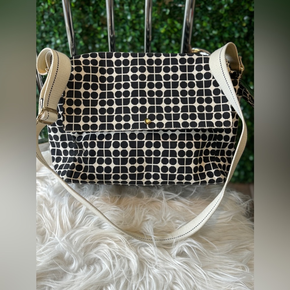 Kate Spade purse w/signature canvas